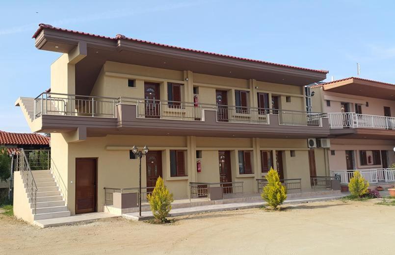 Apartament House Akis New Sarti Zewnętrze zdjęcie